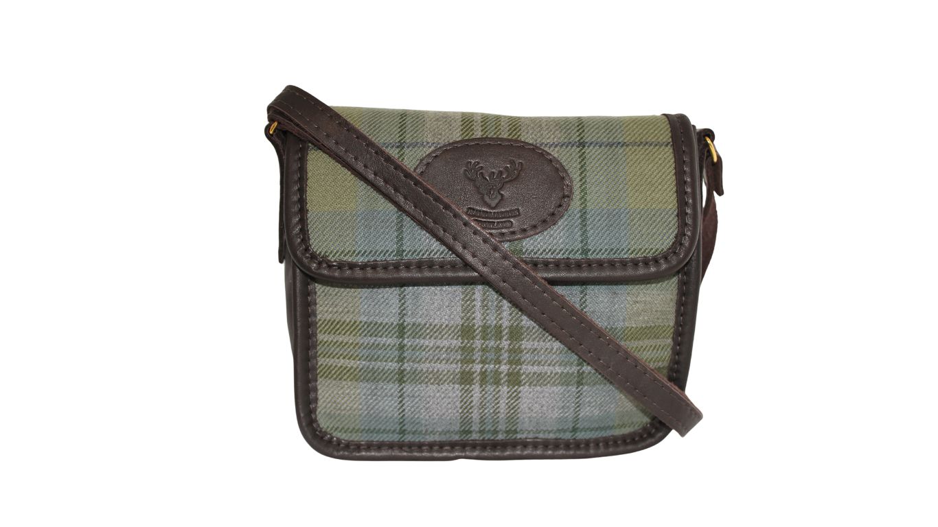 Loch Ness Tartan shops Wristlet Clutch